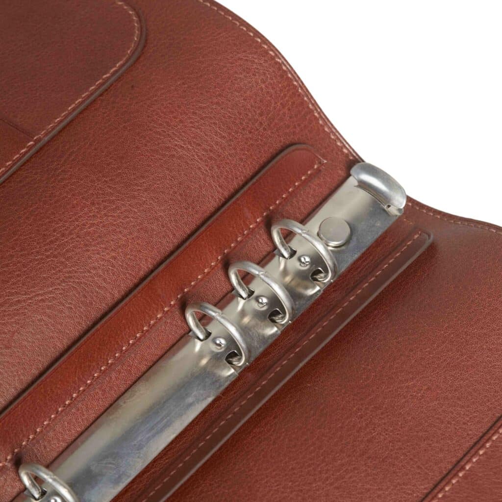 basic-leather-book-cover-4