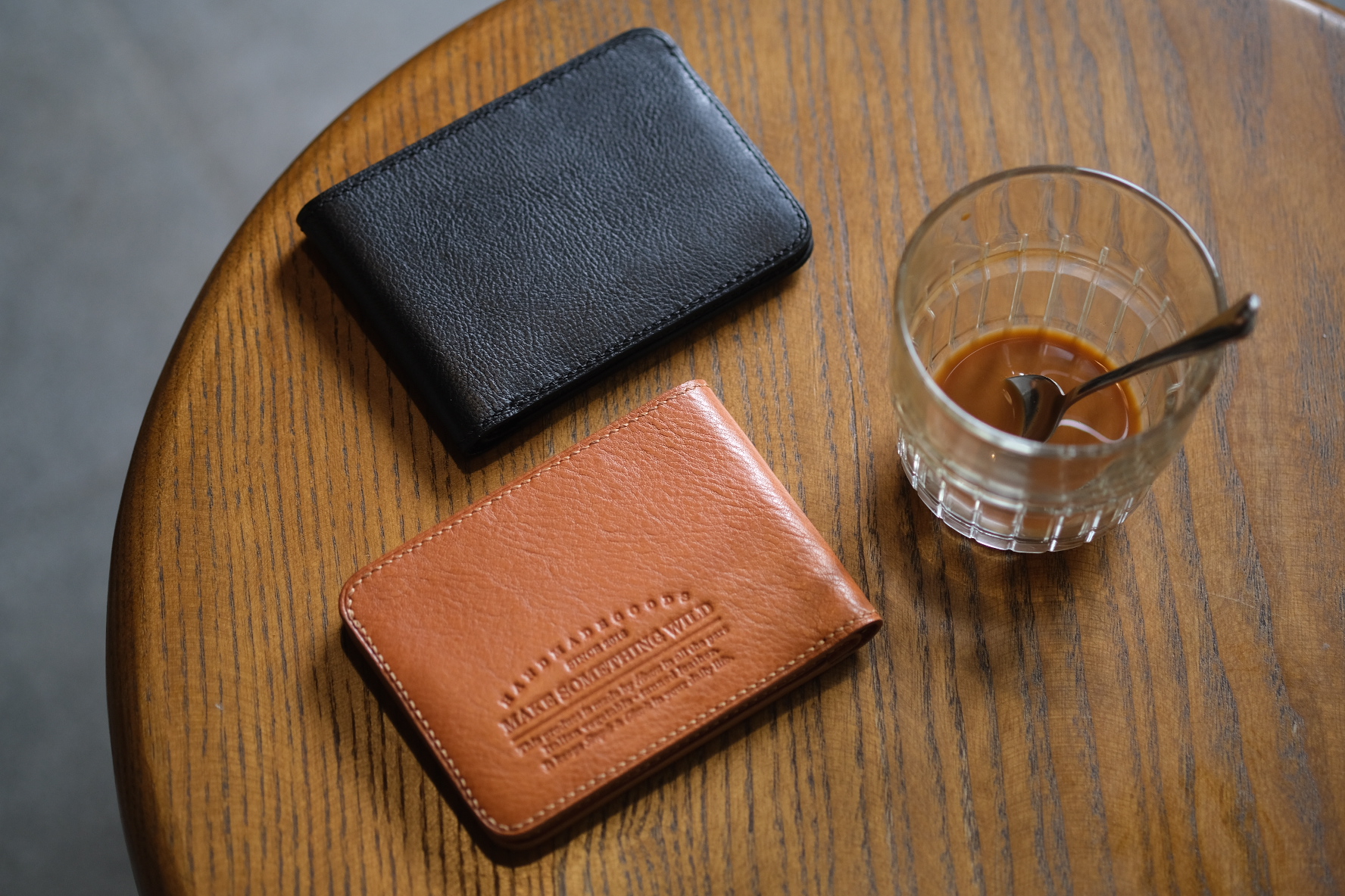 classic leather bifold wallet 14
