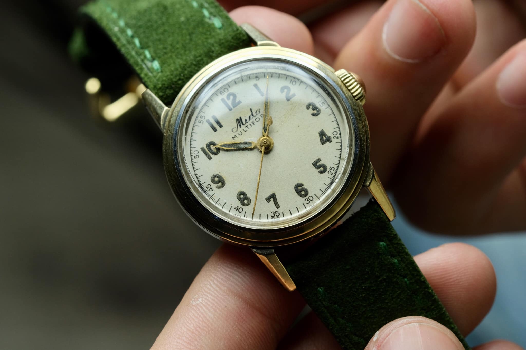 green-suede-slim-leather-watch-strap-5