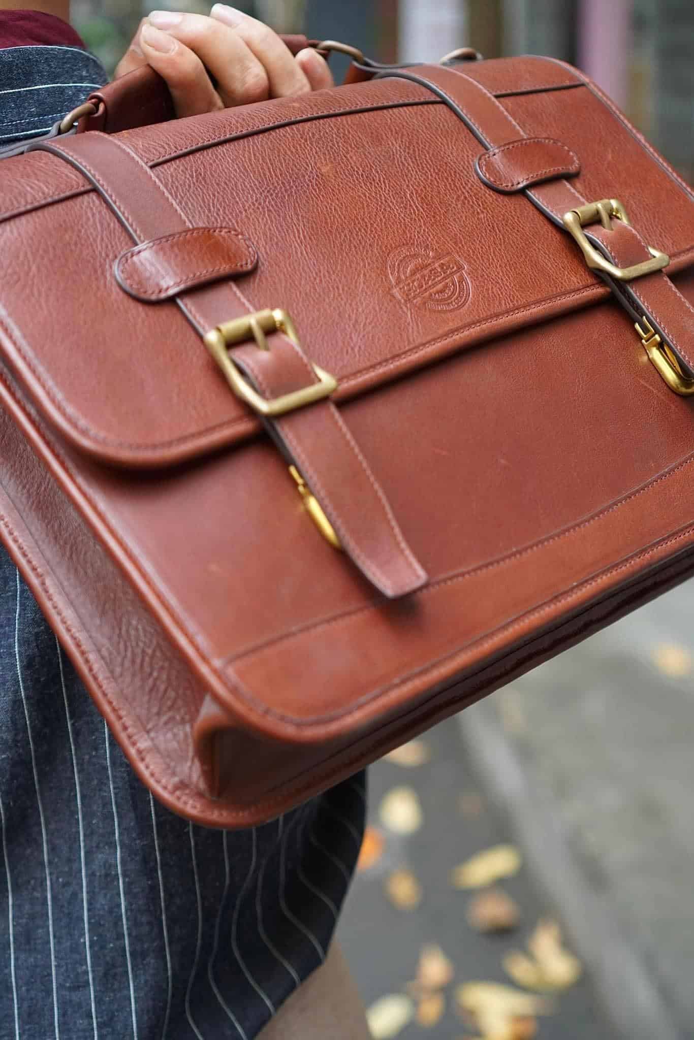 leather briefcase3