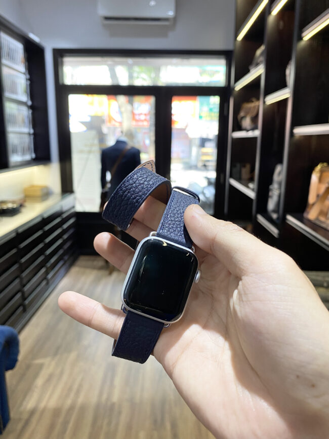applewatchleatherstrap113 scaled