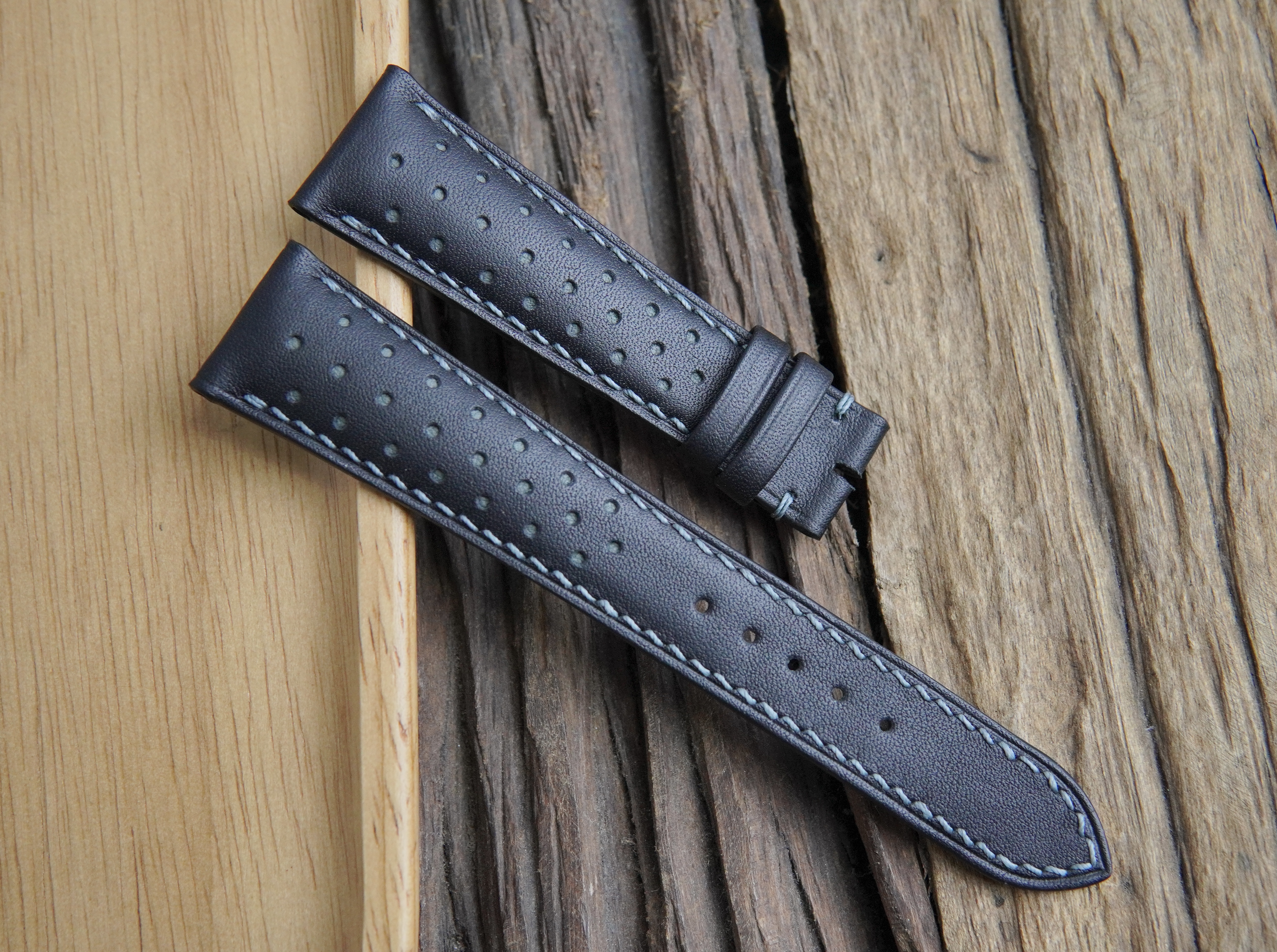 Grey Swift Rally Strap1