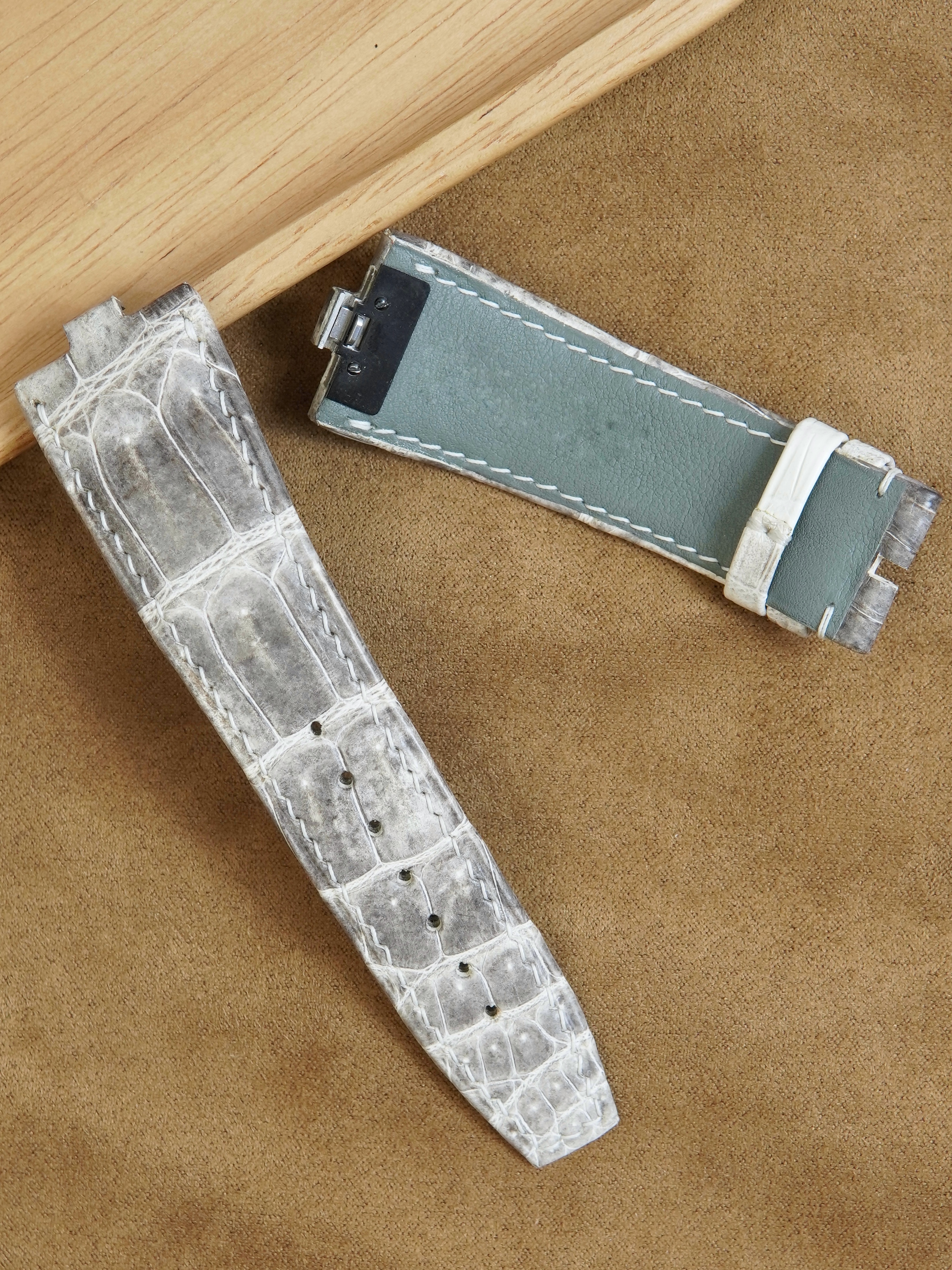 Himalayan Alligator Strap for Vacheron Constantin Overseas 13 Himalayan Alligator Strap for Vacheron Constantin Overseas2121