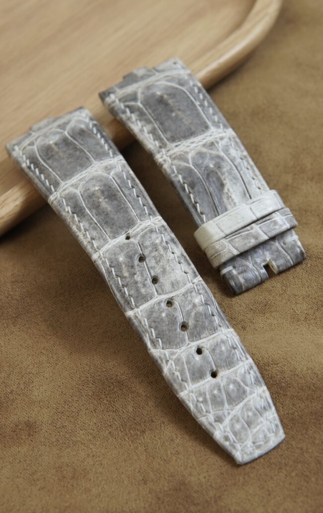 Himalayan Alligator Strap for Vacheron Constantin Overseas3