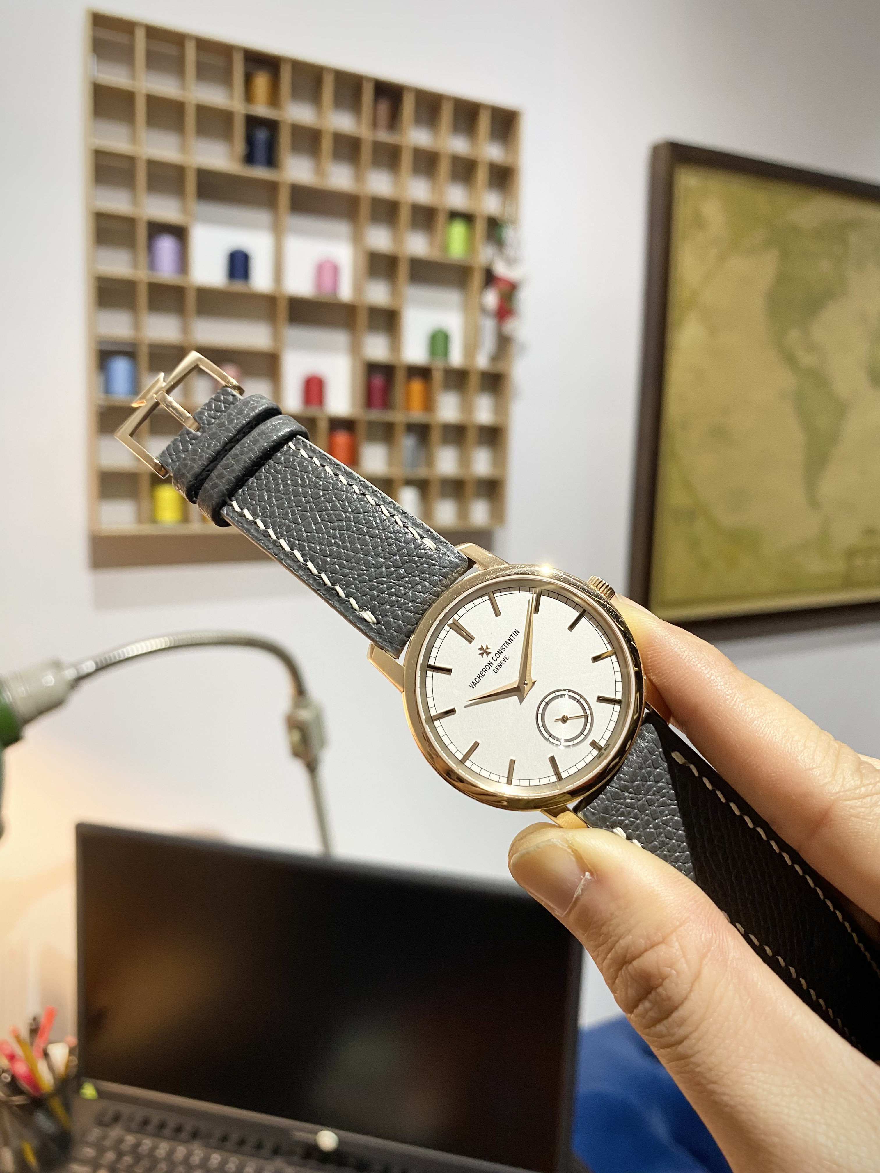 Handcrafted Watch Straps in Hanoi123456