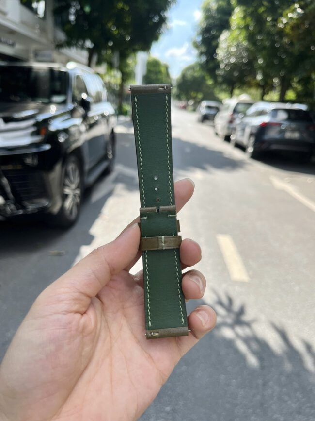 Olive Shell Cordovan Slim1