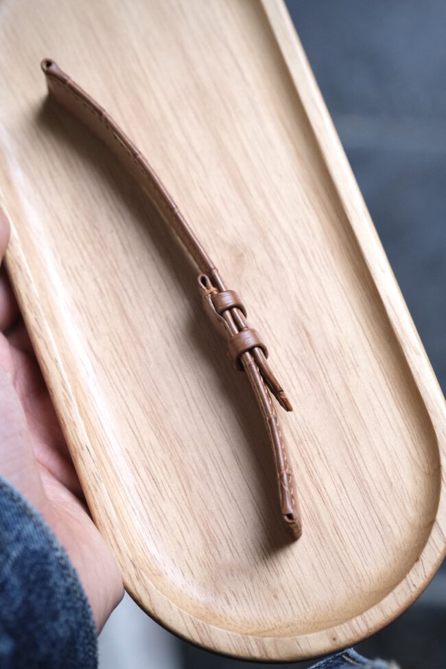 Camel Alligator Strap (FOLDED EDGE)2