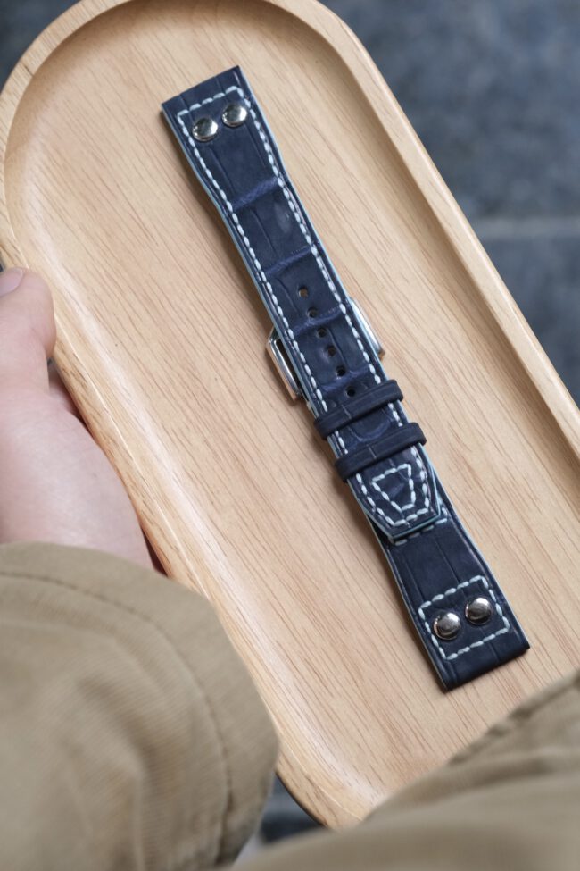 Navy Nubuck Alligator Strap for IWC Pilot1