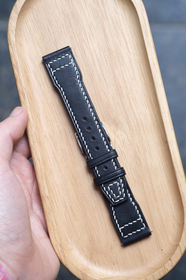 Black IWC Pilot Style Watch Strap1
