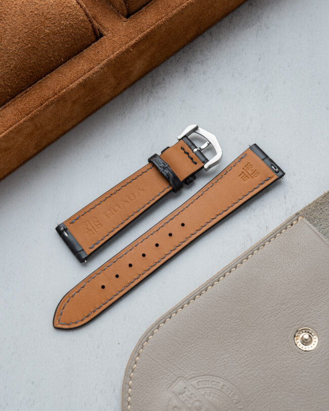 Matte Grey Storm Alligator Signature Strap for Cartier Tank3