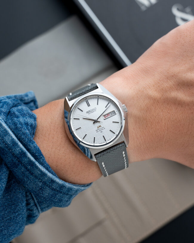 Dark Grey Saffiano Slim Strap5