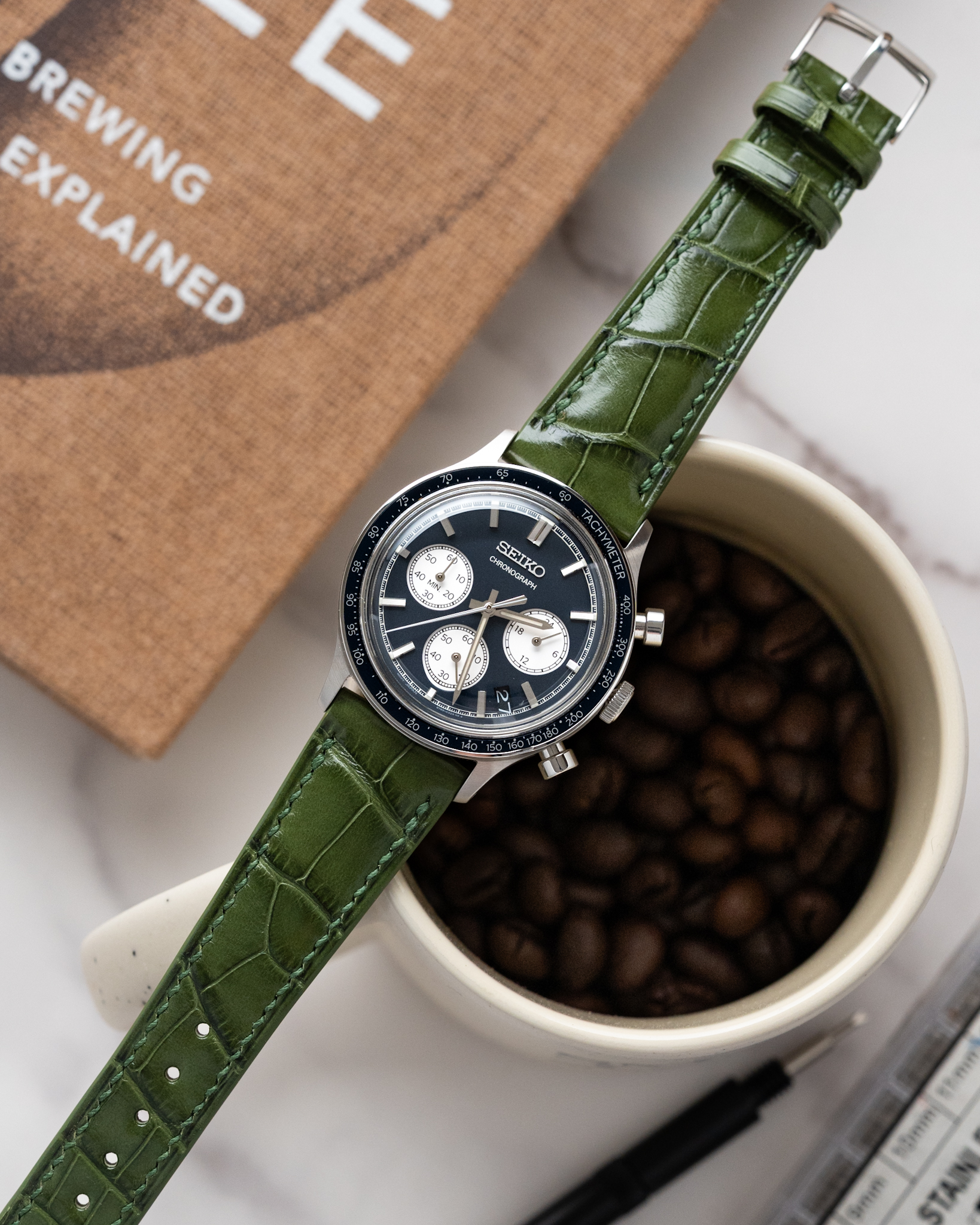 Glossy Moss Green Alligator Signature Strap5353 Glossy Moss Green Alligator Signature Strap5353
