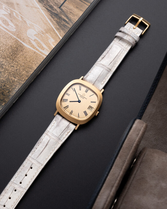 Matte Himalayan Alligator Signature Strap8